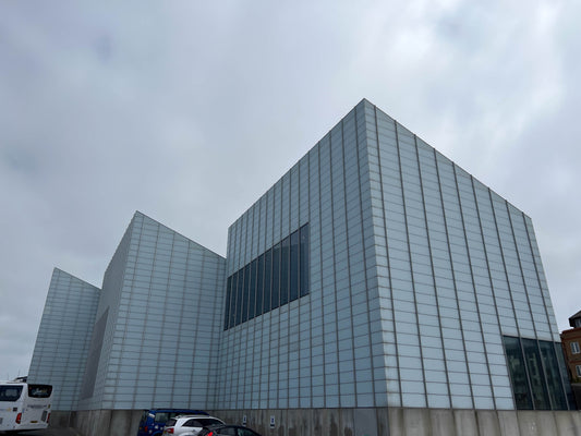Turner Contemporary & Louie On Sea Café: The Ultimate Seafront Experience in Margate