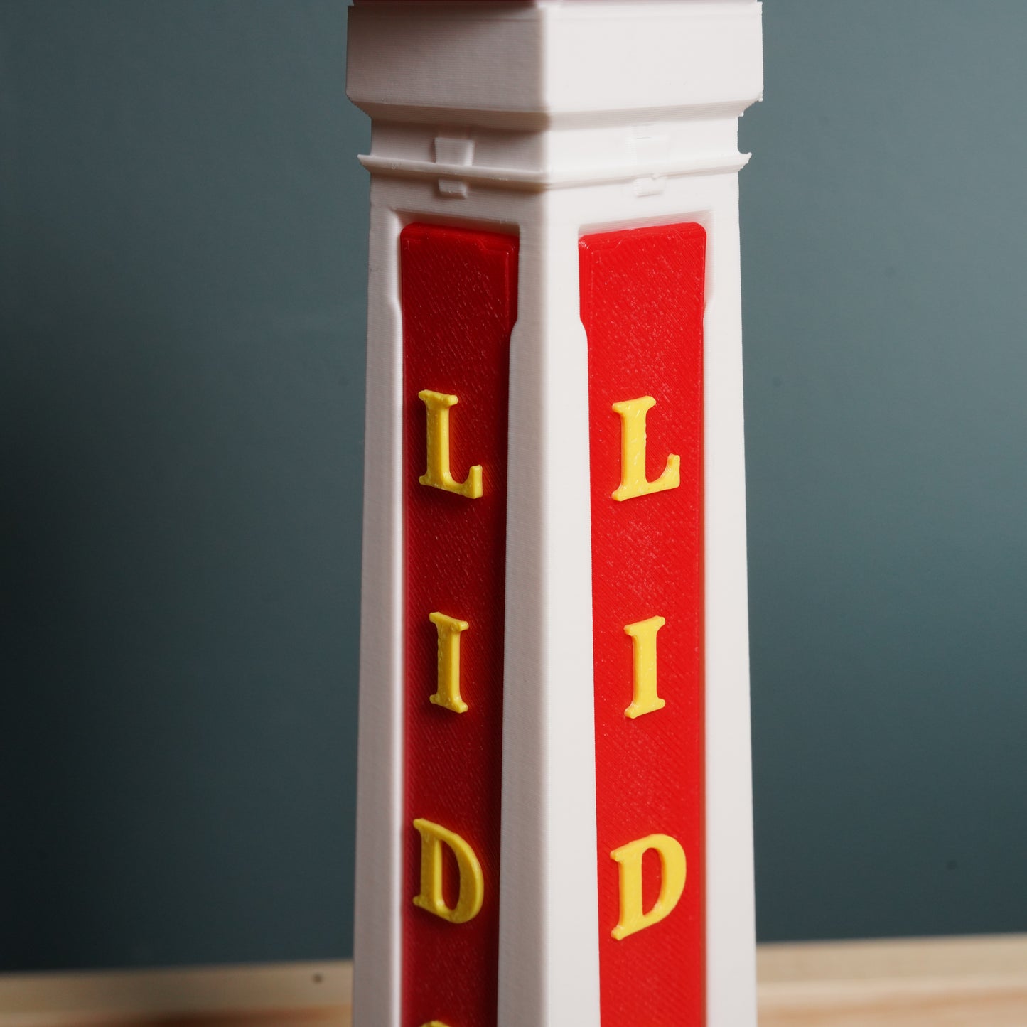 Margate Lido Christmas Tree Topper